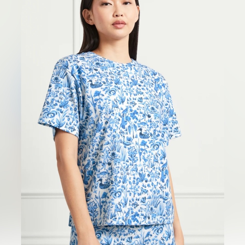 Hill House Blue and White Floral Charlotte Tee